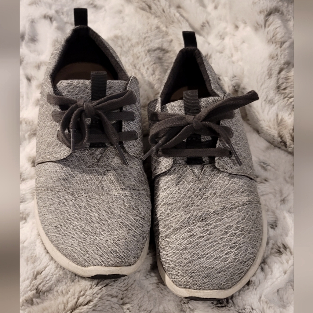 TOMS Grey Gray Canvas Lace Del Ray Sneaker
